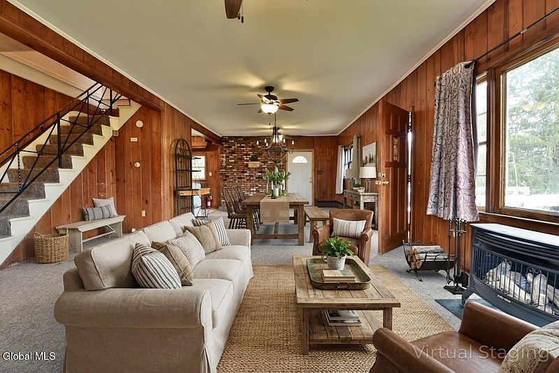 4th image of 2099 Rowley Road