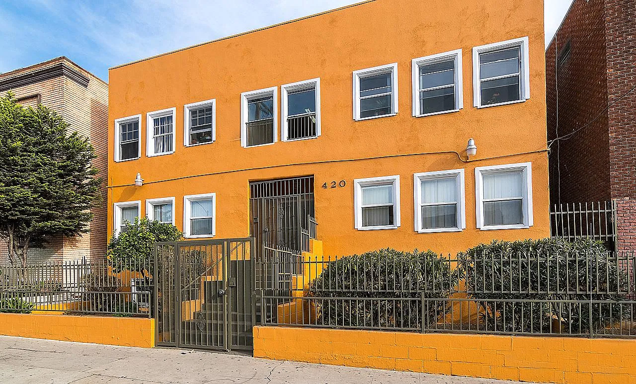 420 N. Coronado — Photo 1