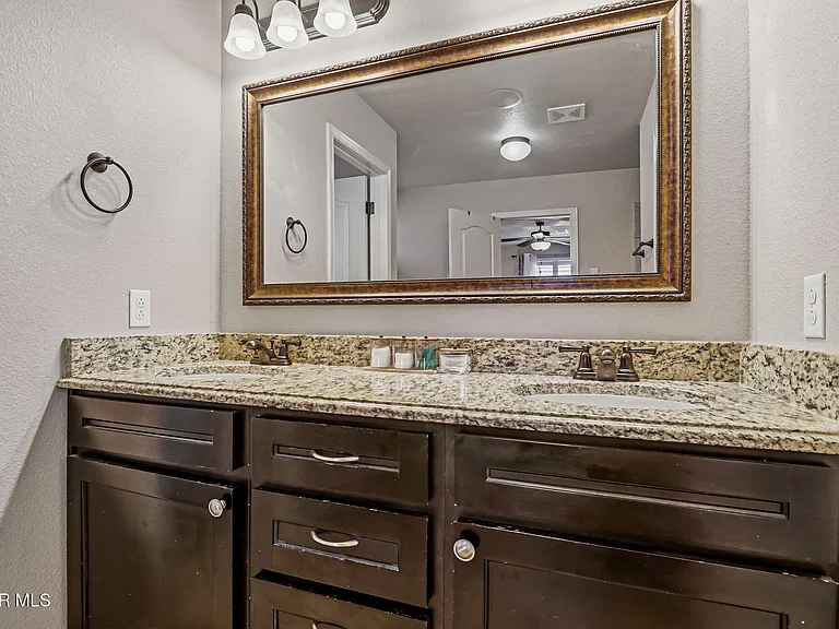 14745 Orsten Artis Ave — Photo 39