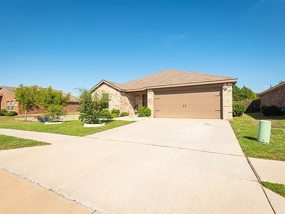 3rd image of 3239 Everly Dr