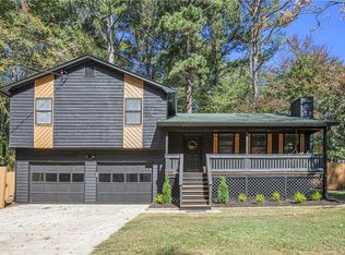 165 Fox Creek Dr, Dallas, GA 30157