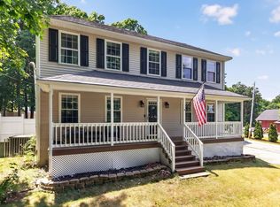 100 Mechanic St, Warren, MA 01083
