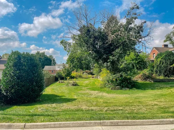 Montgomery St, Blacksburg, VA 24060