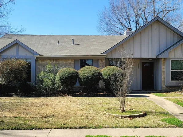 765 Midcreek Dr, Euless, TX 76039