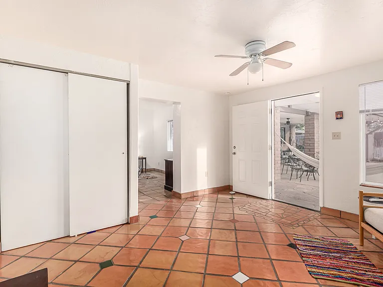 59 N Linda Ave — Photo 13