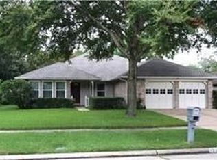 15507 Meadow Village Dr, Houston, TX 77095