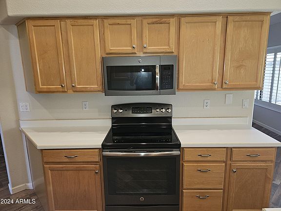 3rd image of 9123 W SEQUOIA Drive