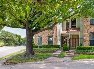 757 N Van Buren Ave, Dallas, TX 75208