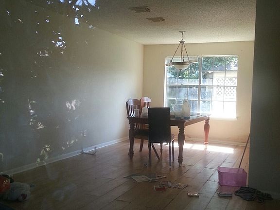 5th image of 1451 Plumwood Dr
