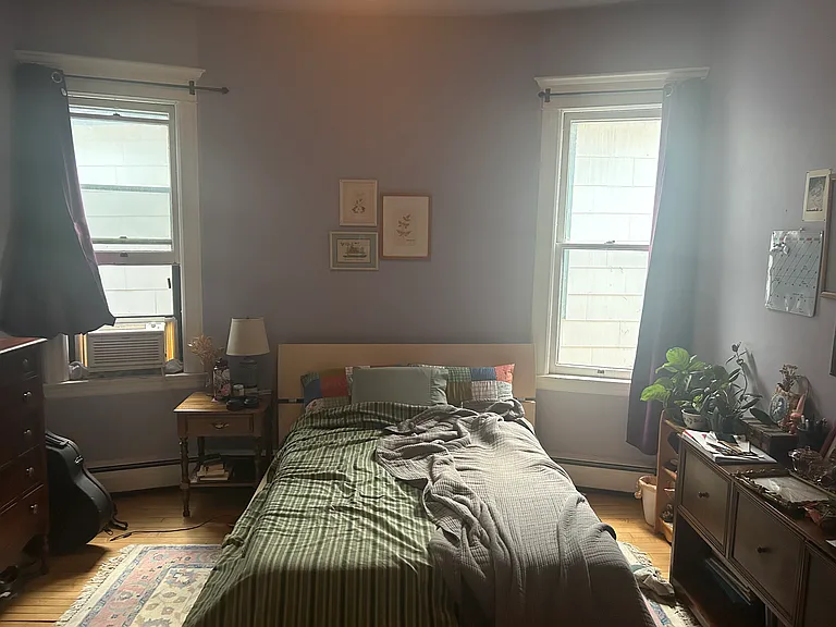 946 Laurel Ave — Photo 6