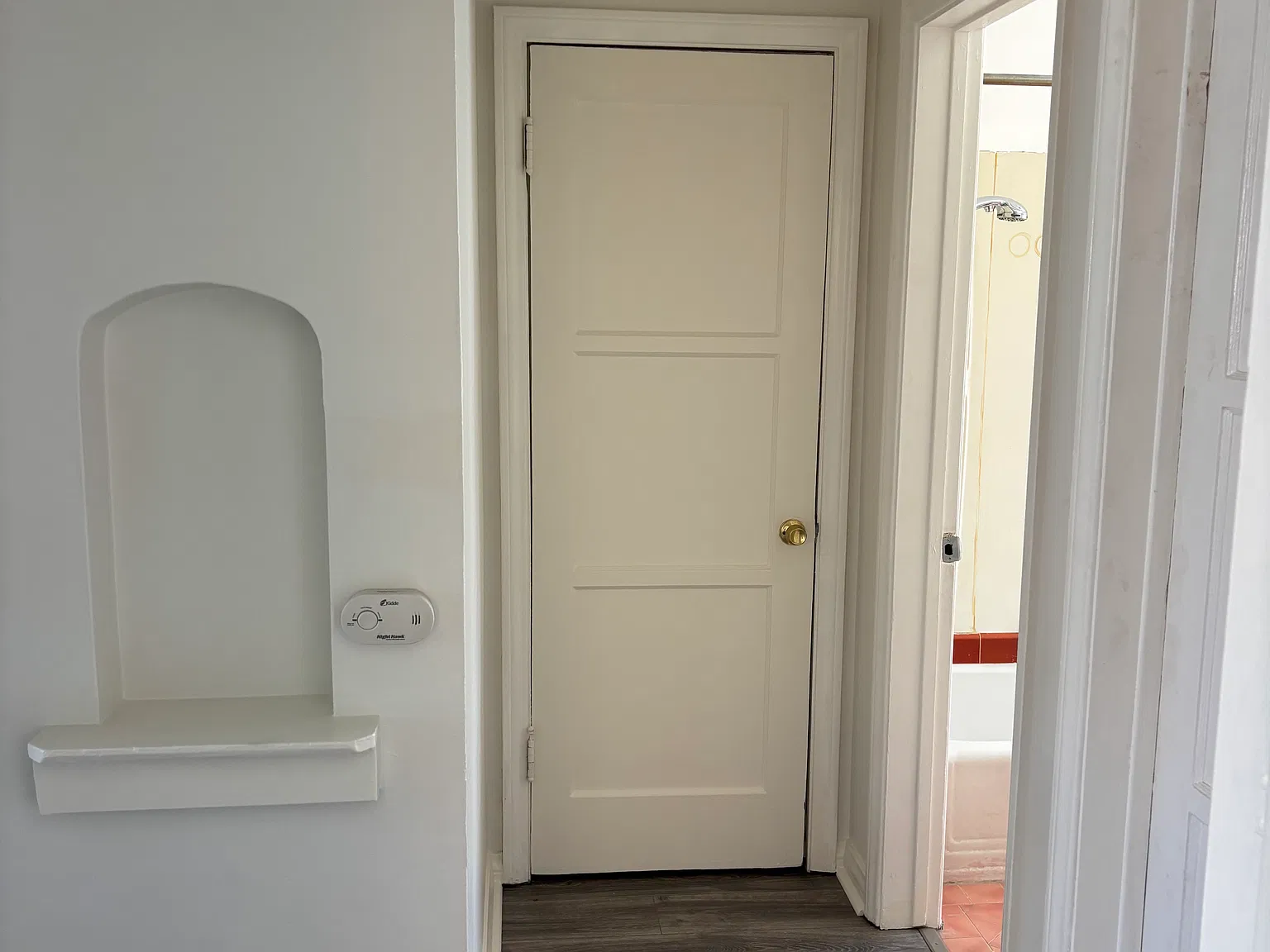 1 bed, 640 sqft, $2,000 — Photo 4