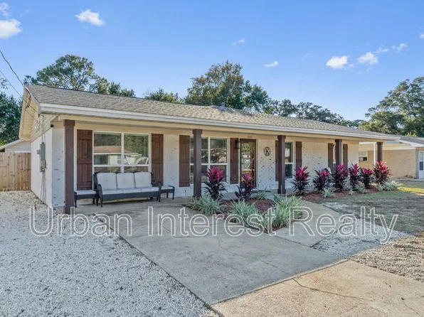 708 Marcia Cir, Mary Esther, FL 32569