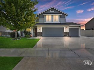 6714 E Harrington Dr, Nampa, ID 83687