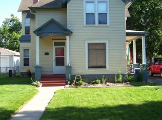 736 E Military Ave, Fremont, NE 68025