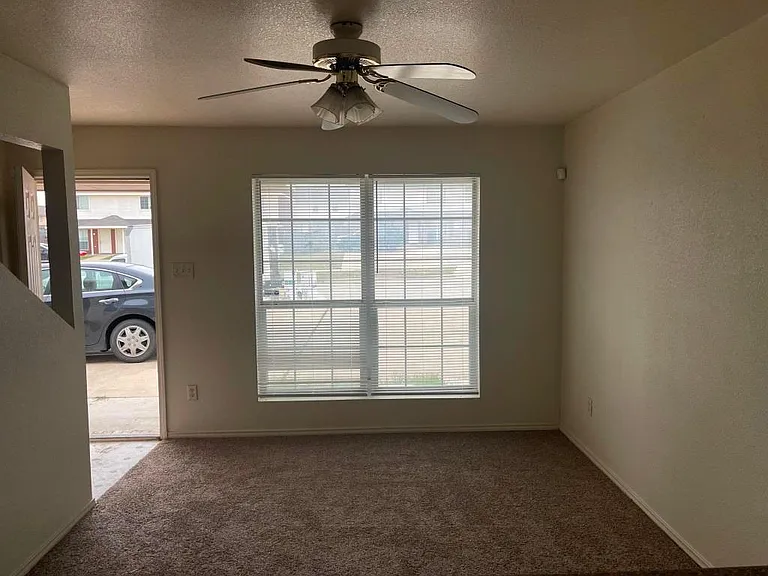4403 Mattie Dr #C — Photo 12