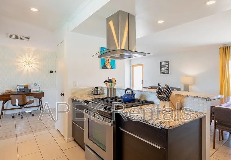 2415 E Finley Rd — Photo 43