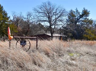 1512 Valley Dr, Guthrie, OK 73044