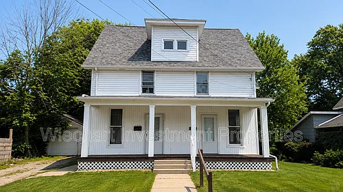 342 N Charles St Photo 1