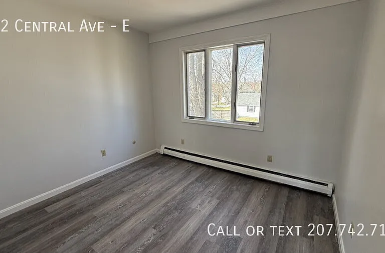 712 Central Ave #E — Photo 10