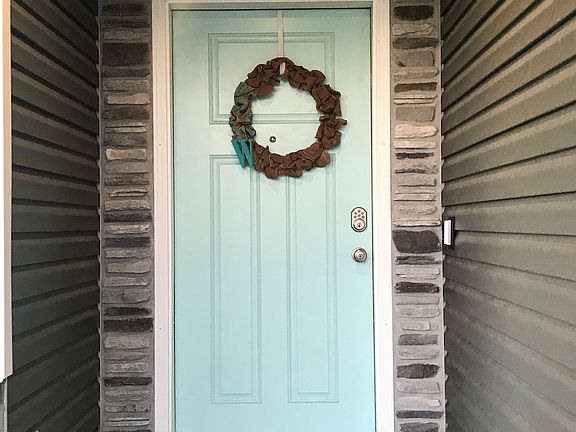 4th image of 3849 E Hazelwood Way