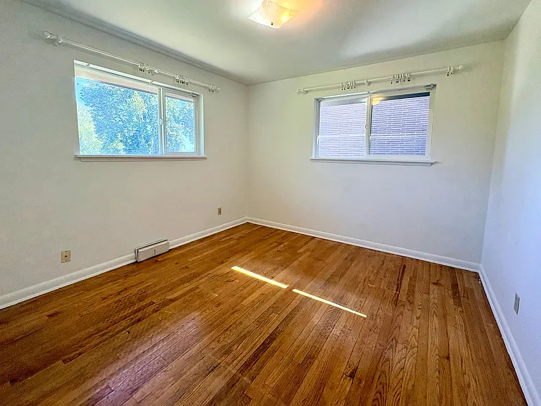 2480 S Edmunds St — Photo 11