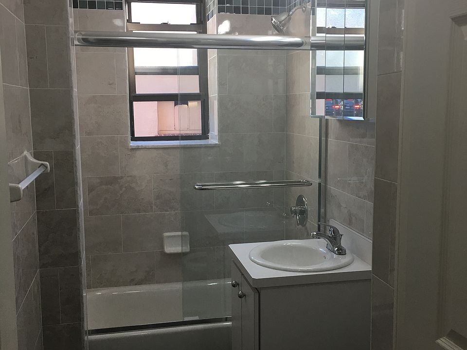 1st image of 6850 Burns St #00A5
