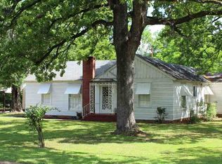 2813 Stone Rd, Kilgore, TX 75662