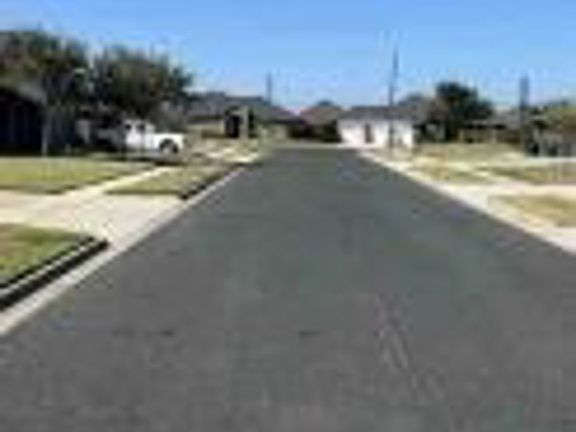 5th image of 3810 Kangaroo Ct