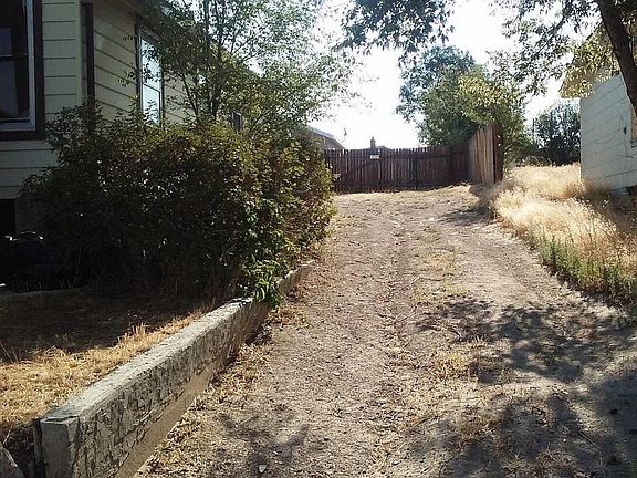 drive way