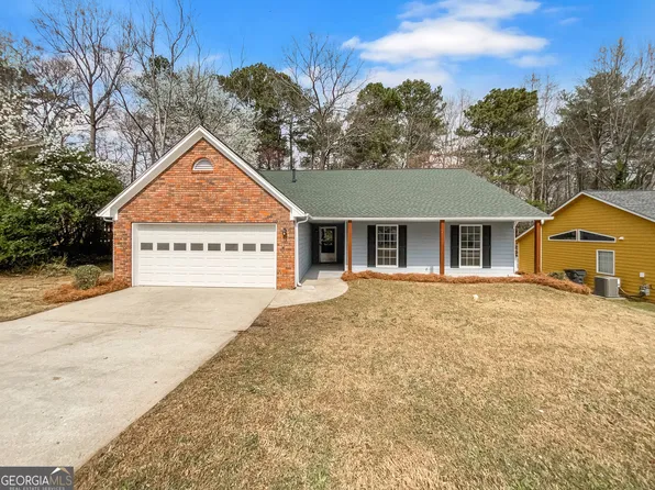 2412 Cheyenne Ln, Lawrenceville, GA 30044