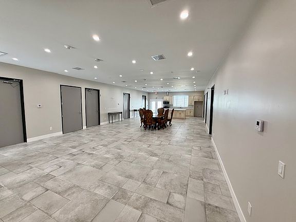 2nd image of 6940 Longridge Ave