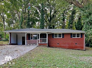 919 Green Valley Rd SW, Mableton, GA 30126