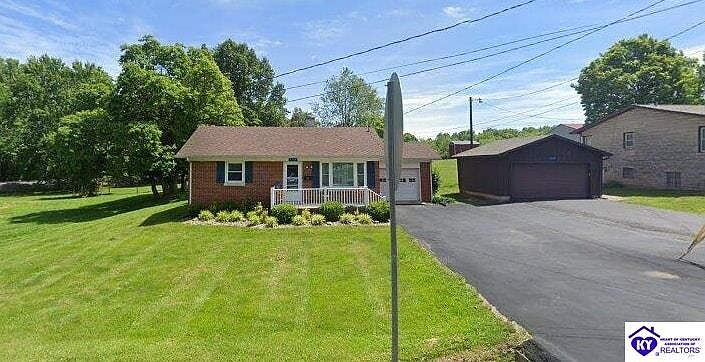 1st image of 208 Crume Rd