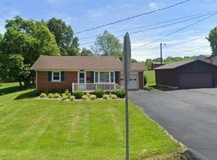 208 Crume Rd, Vine Grove, KY 40175
