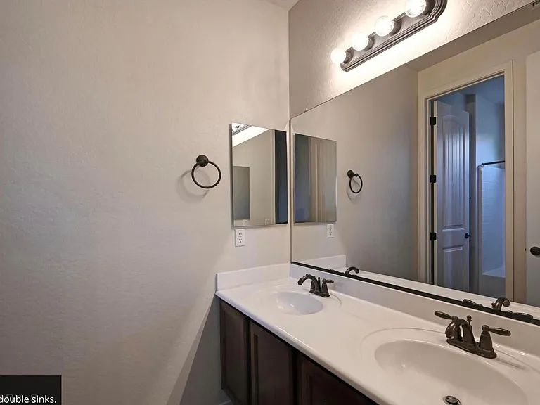 141 W Hackberry Dr — Photo 20