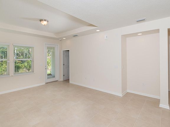5th image of 238 Bella Dr