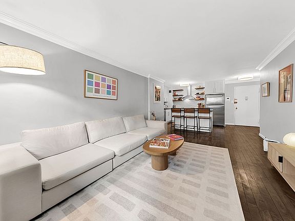 2nd image of 40 Clinton St APT 3K