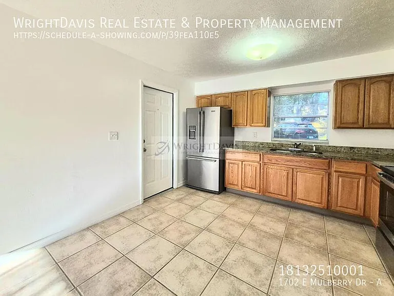 1702 E Mulberry Dr #A — Photo 9