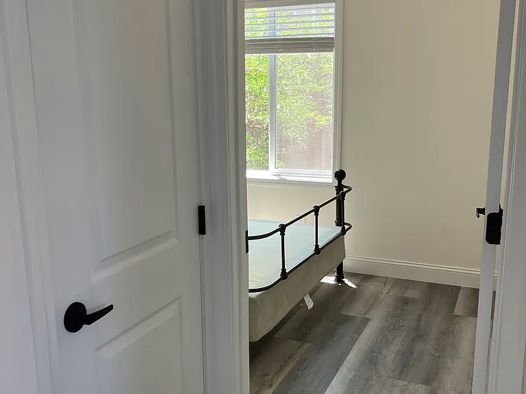 140 Fairview Dr #A — Photo 5