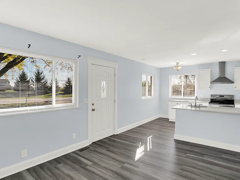 256 Gable Dr #256 — Photo 8