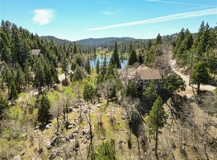 813 Brentwood Dr, Lake Arrowhead, CA 92352