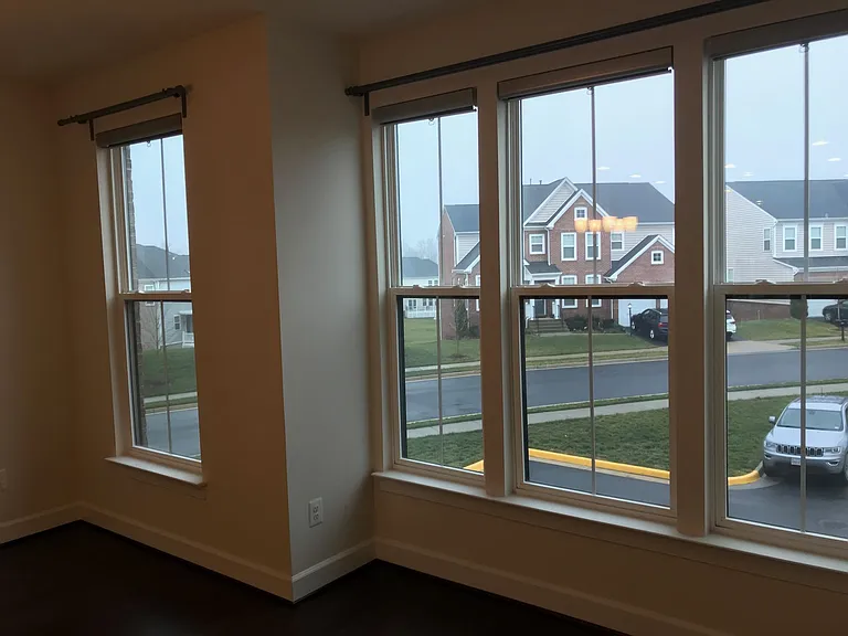 42314 Rockrimmon Ter — Photo 13