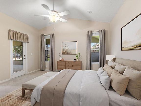 5th image of 455 ASHTON DR