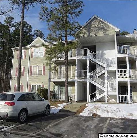 2nd image of 16 Iroquois Drive