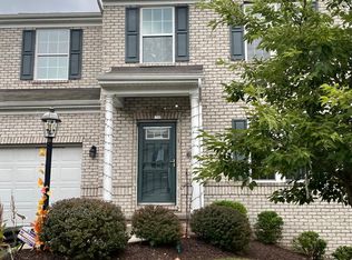 6303 Lanesboro Ln, Mc Donald, PA