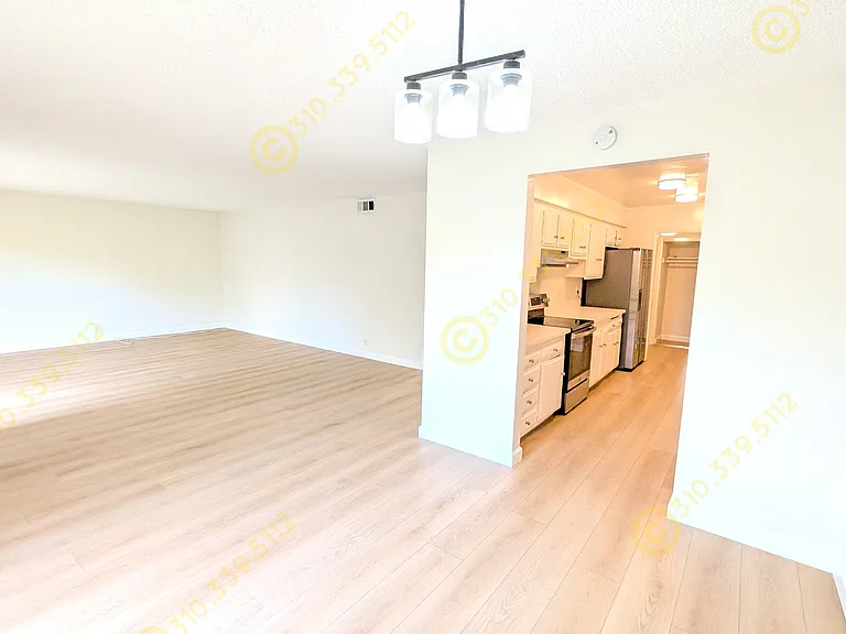 11940 Montana Ave #30-201 — Photo 13