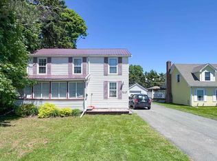 132 Mount Edward Rd, Charlottetown, PE C1A 5S9