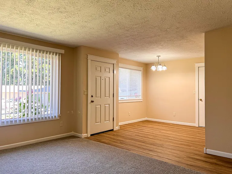 2150 Nougat Ct SE — Photo 4