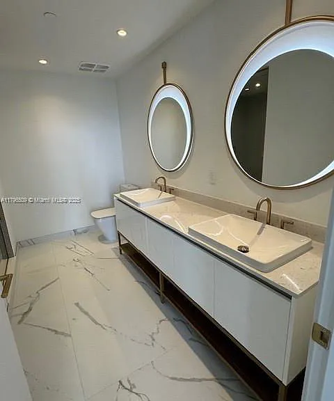 2678 Tigertail Ave #903 — Photo 17
