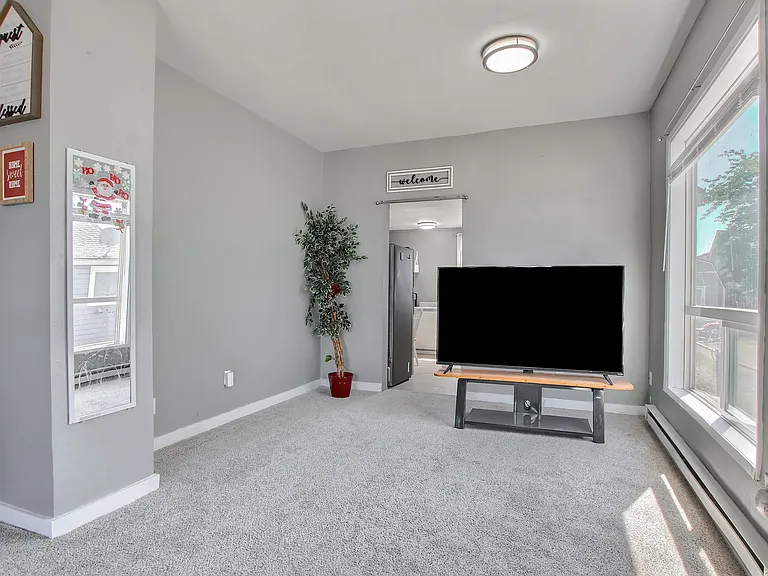 5411 S Warner St — Photo 7